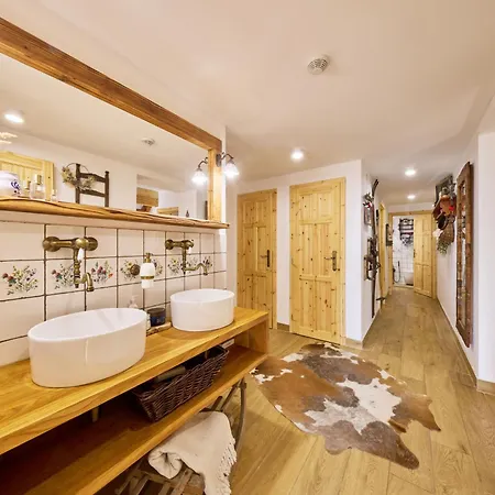 Hanicka By Interhome