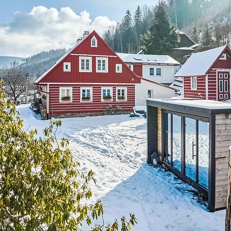 Dom wakacyjny Charming Mountain & Wellness By Interhome