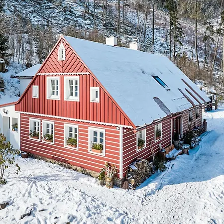 Charming Mountain & Wellness By Interhome 別荘 *
