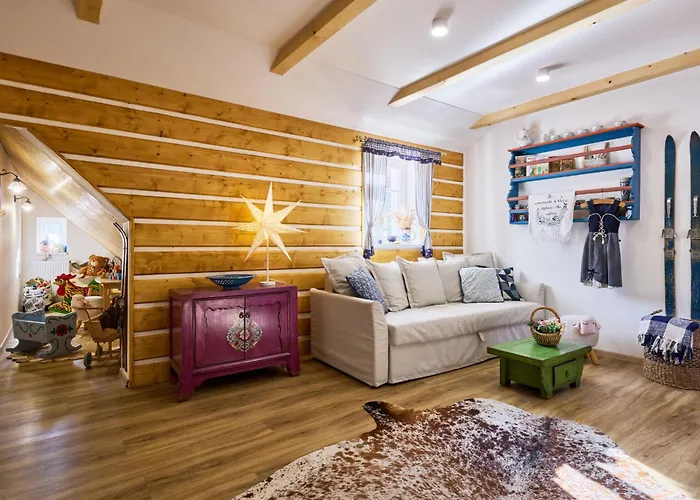 度假居 Charming Mountain & Wellness By Interhome *