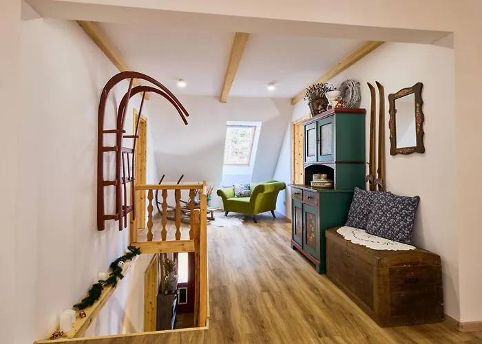 Charming Mountain & Wellness By Interhome 度假居 *