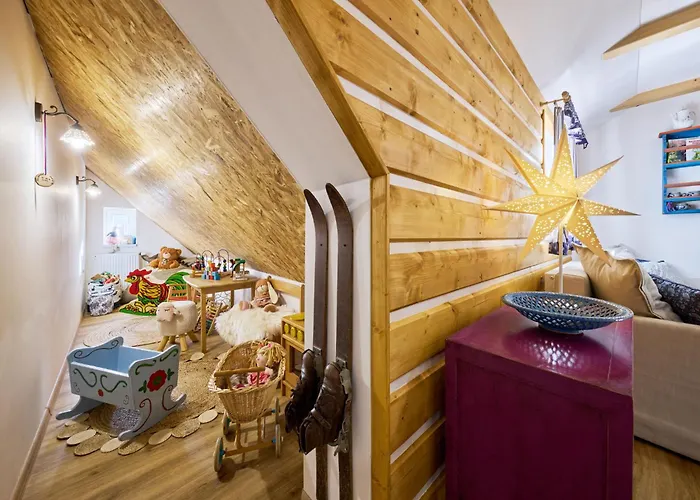 Charming Mountain & Wellness By Interhome *