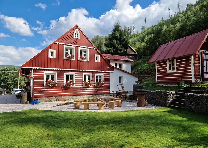 Charming Mountain & Wellness By Interhome *